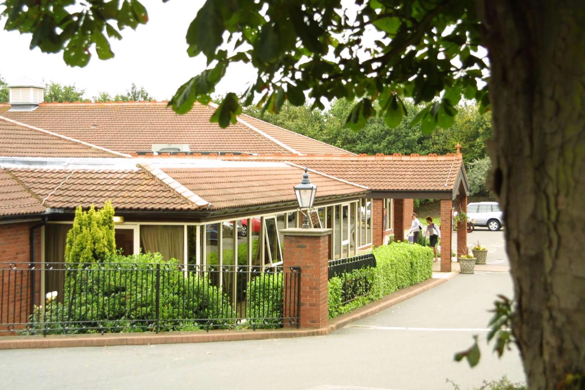 Orida Hotels Newbury Newbury  Exterior photo