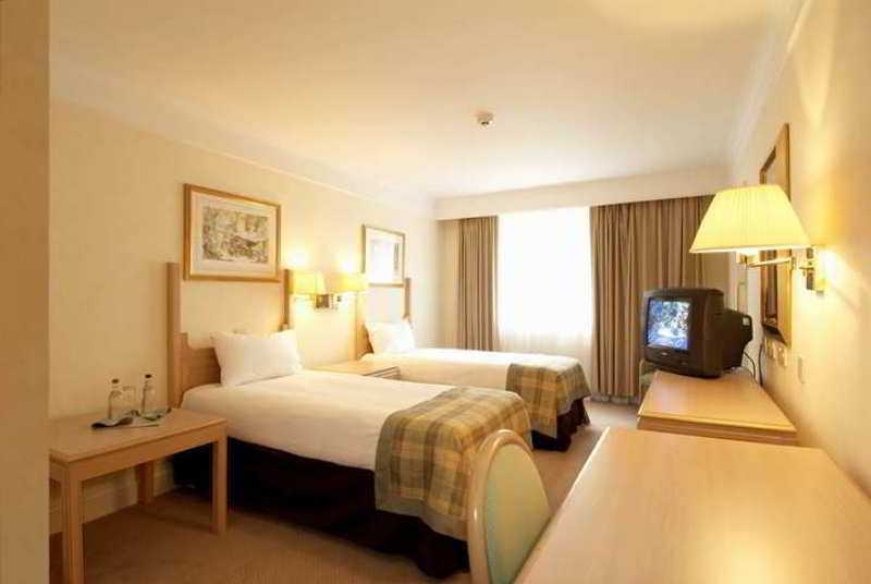 Orida Hotels Newbury Newbury  Exterior photo